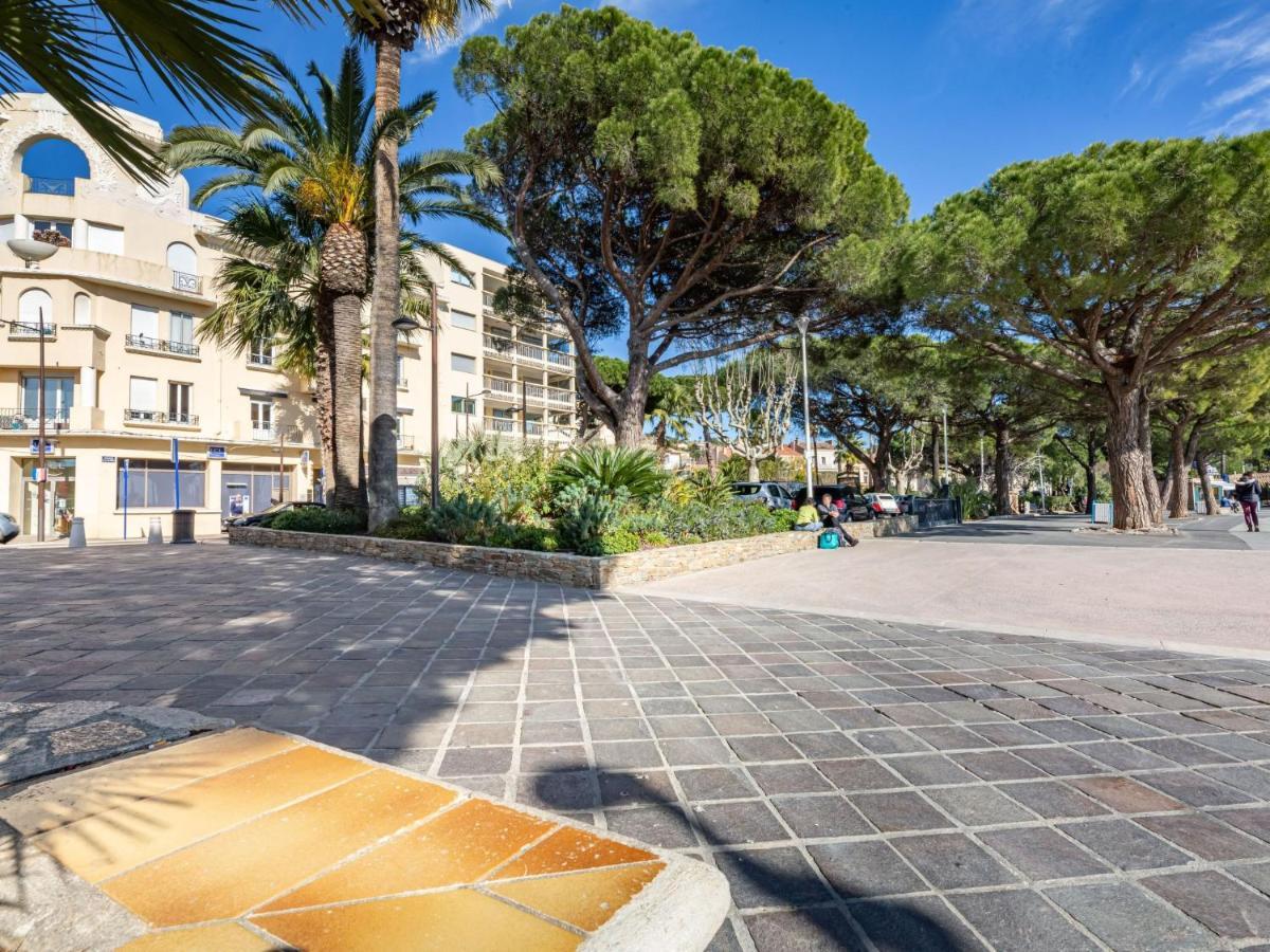 Apartment Les Sirenes By Interhome Sainte-Maxime Exterior foto